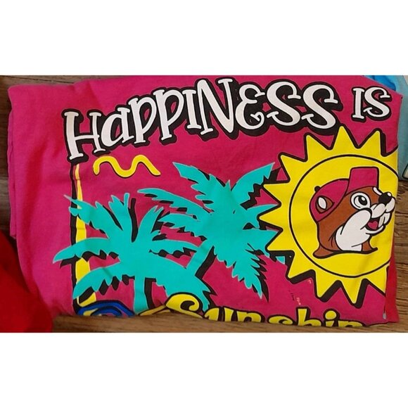 Buc-ee's "Bundle Of  14" Size Large All Holidays & Florida-Themed Graphic Tees - Picture 8 of 8